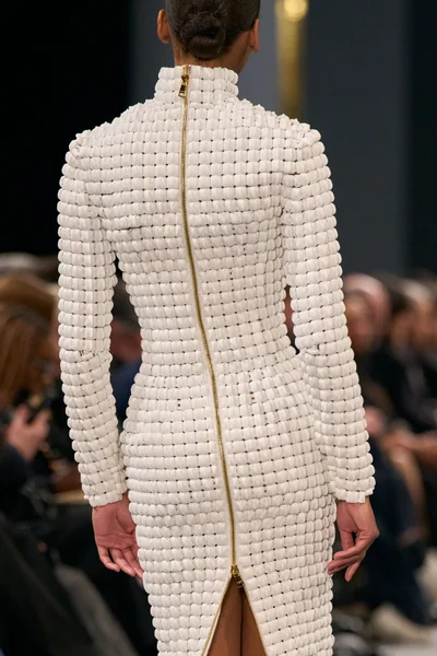 Look 124